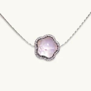 Meruisa Crystal出品: 粉晶「愛之能量」星形吊墜/項鍊/手鍊：粉晶雕刻而成的20.2毫米五角星，邊緣鑲嵌微鑲鑽石。