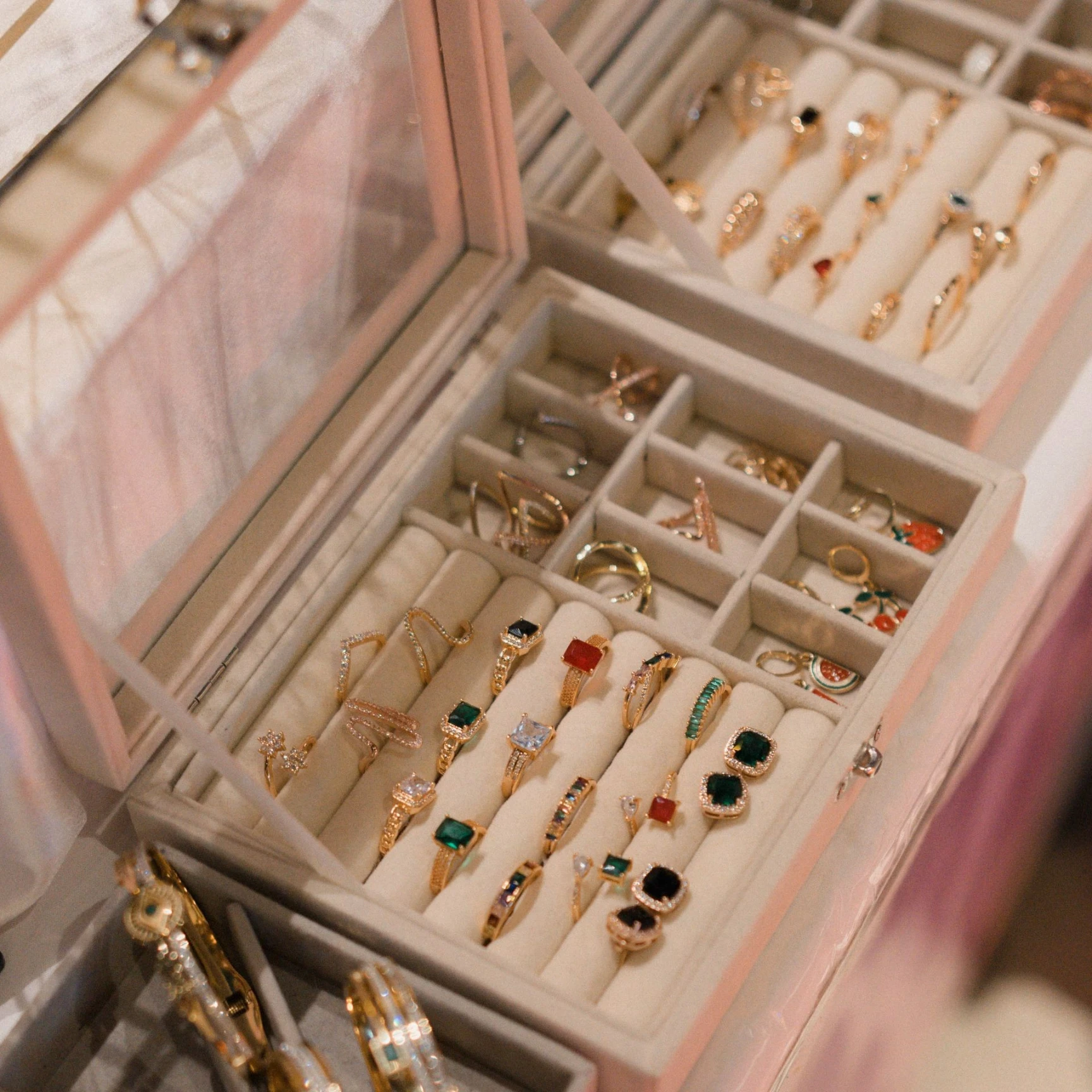 Crystal Care Guide How to Care for Crystal Jewelry Daily Tips & What to Avoid - Meruisa Crystal