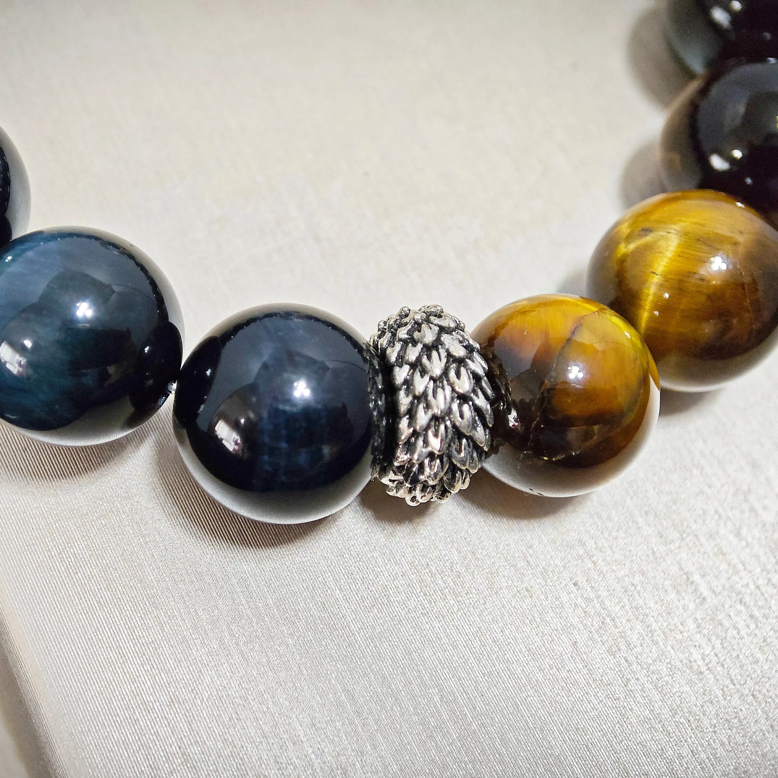 Triple Guardian Triple Guardian - Image 4