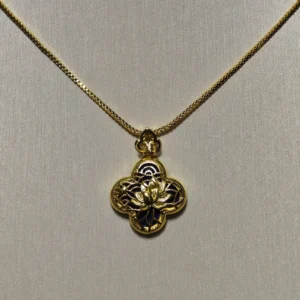 Lapis Lazuli Protection & Awakening Four-Leaf Clover Pendant/Necklace — double-sided natural Lapis with smooth clover front and engraved lotus reverse by Meruisa Crystal Lapis Lazuli · Protection & Awakening Four-Leaf Clover Pendant